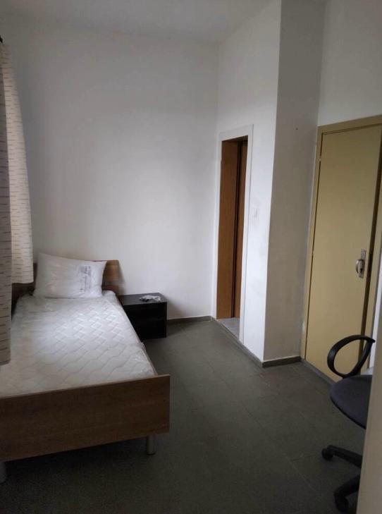 Издаје се  Хоусе Флоор Софија , Враждебна , 75 м2 | 15096040 - слика [4]