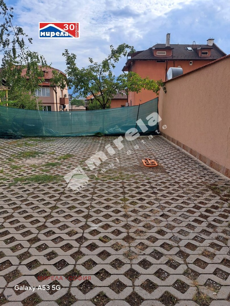 Do wynajęcia  Parcheggio Sofia , Baniszora , 25 mkw | 26239327