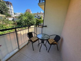 1 bedroom m-t Alen mak, Varna 9