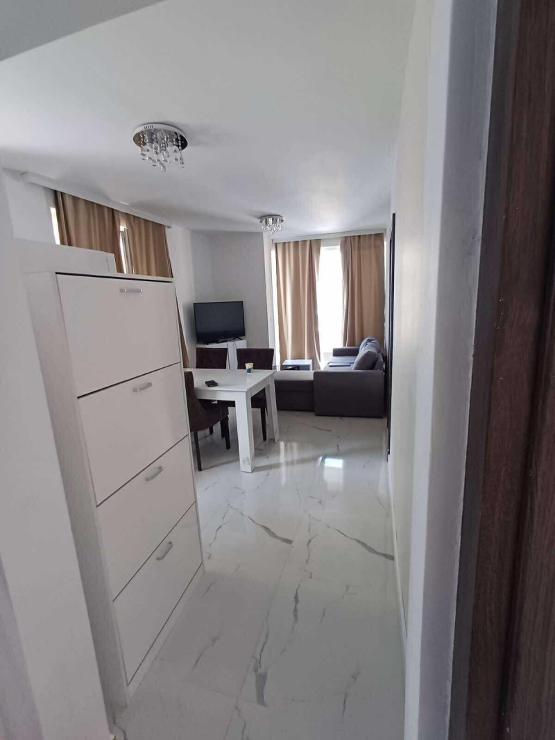En renta  2 dormitorios Sofia , Manastirski livadi , 92 metros cuadrados | 32616855