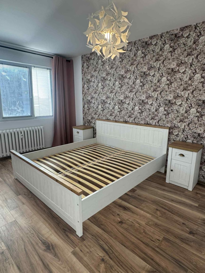 Издаје се  2 спаваће собе Софија , Младост 1 , 100 м2 | 50926992 - слика [2]