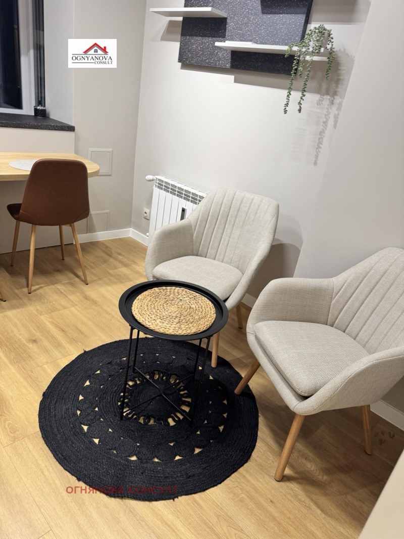 Издаје се  2 спаваће собе Софија , Лозенец , 70 м2 | 59259919 - слика [8]
