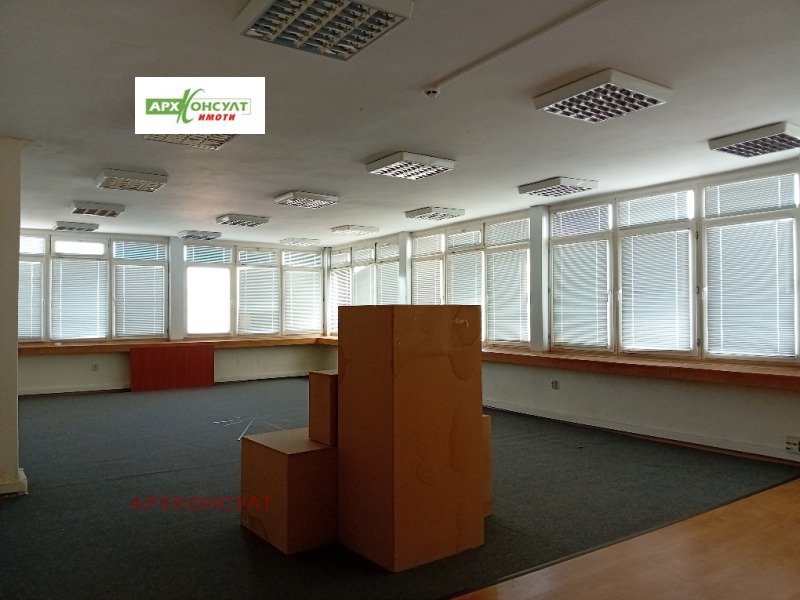 En renta  Oficina Sofia , Razsadnika , 90 metros cuadrados | 93593072 - imagen [3]