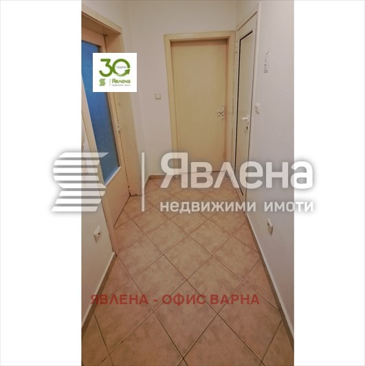 Дава под наем 2-СТАЕН, гр. Варна, ВИНС-Червен площад, снимка 12 - Апартаменти - 53515529