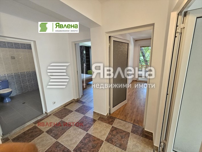K pronájmu  2 ložnice Sofia , Borovo , 130 m2 | 65669105 - obraz [8]