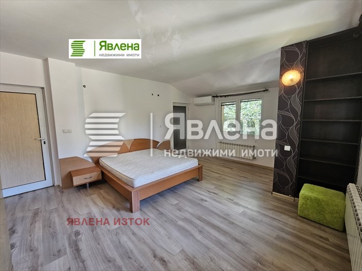 K pronájmu  2 ložnice Sofia , Borovo , 130 m2 | 65669105 - obraz [6]