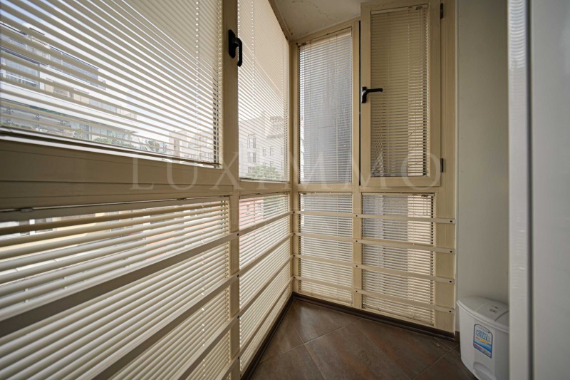 A louer  2 chambres Sofia , Tsentar , 120 m² | 42877838 - image [6]