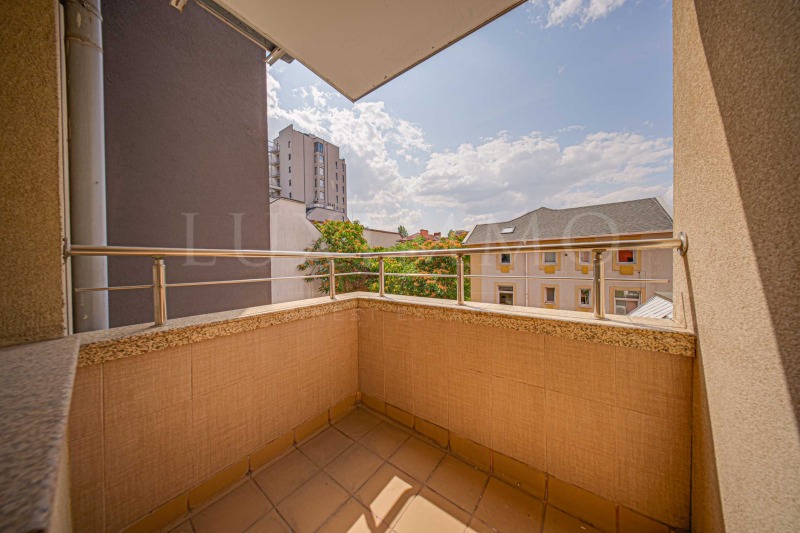 A louer  2 chambres Sofia , Tsentar , 120 m² | 42877838 - image [13]