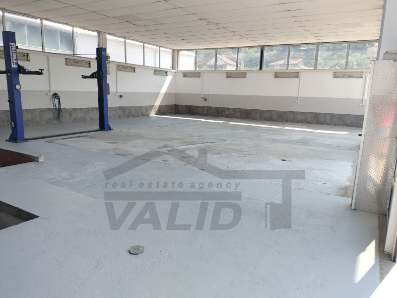 K pronájmu  Garáž Ruse , Centralen južen rajon , 255 m2 | 31102104 - obraz [6]