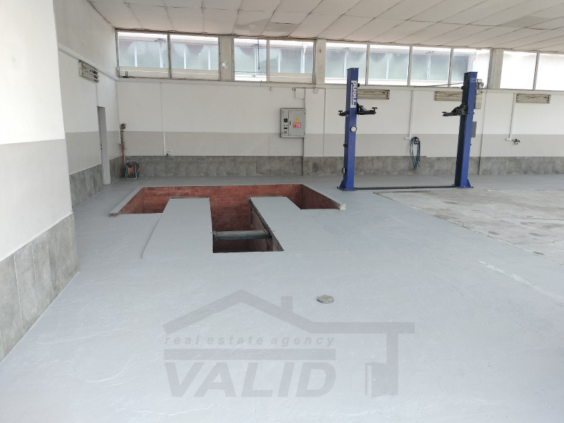 K pronájmu  Garáž Ruse , Centralen južen rajon , 255 m2 | 31102104 - obraz [5]