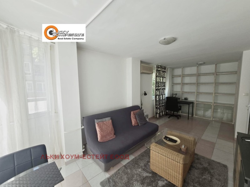 Te huur  1 slaapkamer Sofia , Tsentar , 68 m² | 29602625