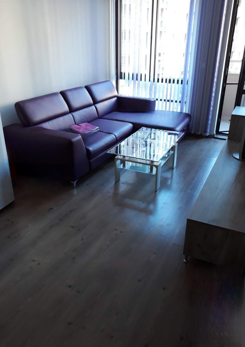 Дава под нем  2-стаен, град Пловдив, Кючук Париж •  409 € • ID 31483792 — holmes.bg - [1] 