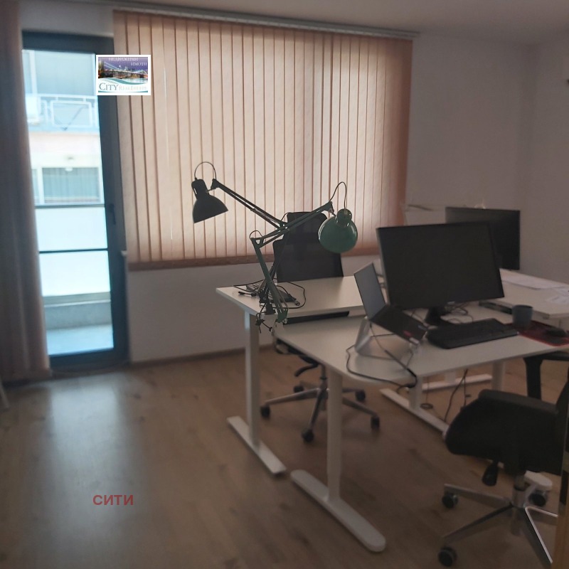 Kiadó  Hivatal Plovdiv , Centar , 65 négyzetméter | 30691224