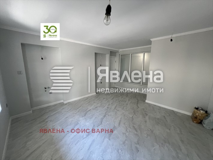 Под наем ОФИС, град Варна, Колхозен пазар • 1022 € / 1998.86 лв. • 37756558 1