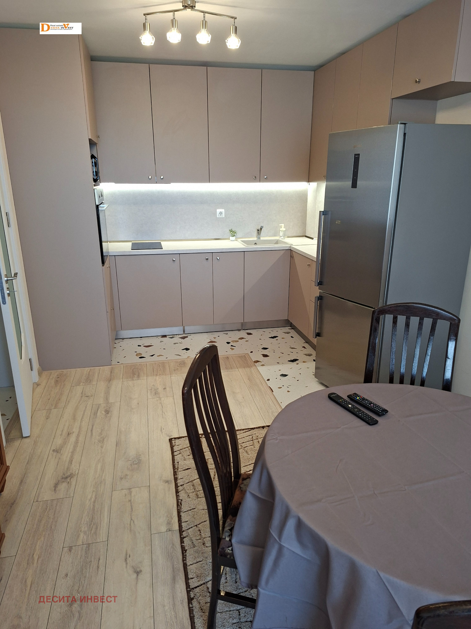 Дава под наем 2-СТАЕН, гр. Варна, Възраждане 2