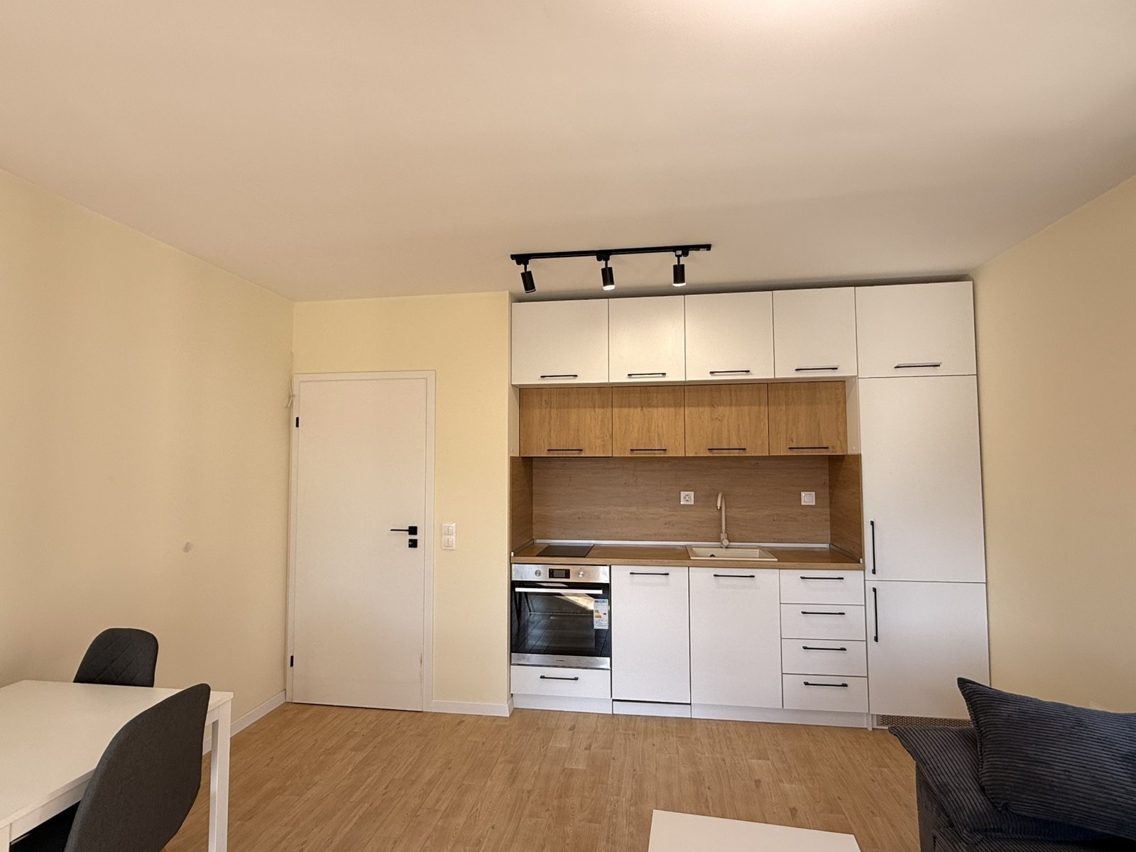 Дава под наем 3-СТАЕН, гр. София, Студентски град