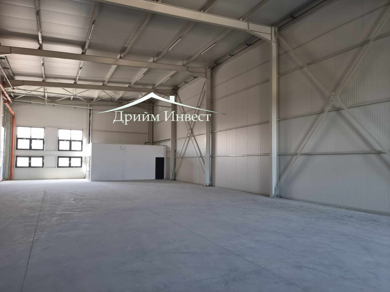 K pronájmu  Úložný prostor Plovdiv , Industrialna zona - Sever , 1135 m2 | 75640120 - obraz [5]