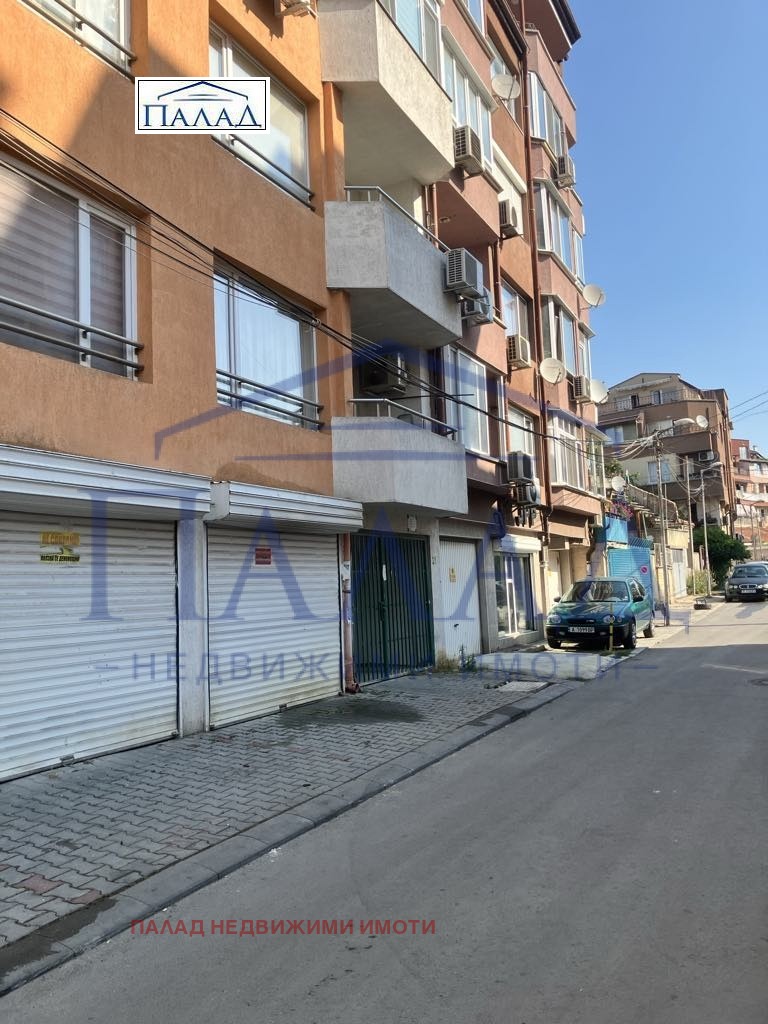 En renta  Cochera Varna , Tsentar , 16 metros cuadrados | 50884049