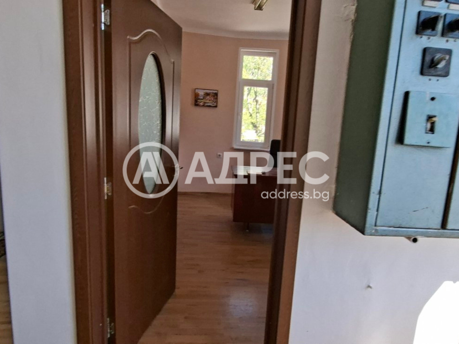 Дава под наем ОФИС, гр. Карлово, област Пловдив, снимка 3 - Офиси - 54343659