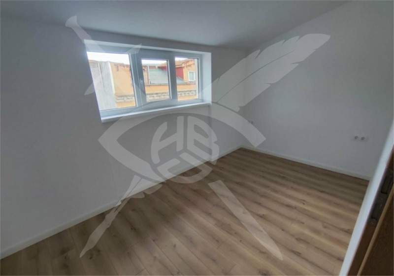 Дава под наем 4-СТАЕН, гр. Варна, Център, снимка 3 - Апартаменти - 52413361