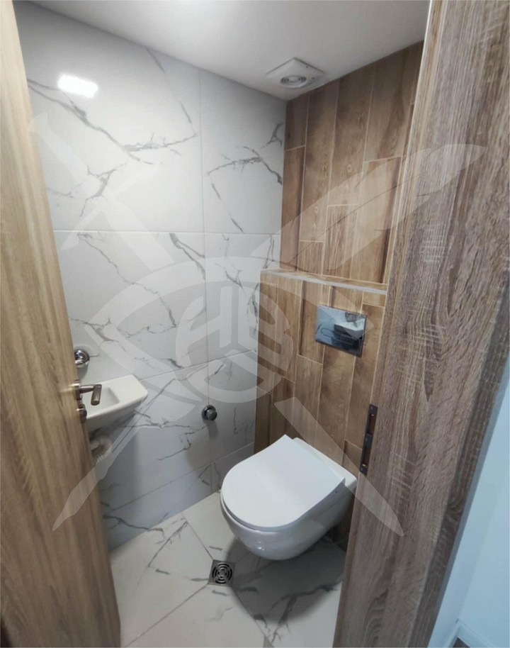 Дава под наем 4-СТАЕН, гр. Варна, Център, снимка 8 - Апартаменти - 52413361