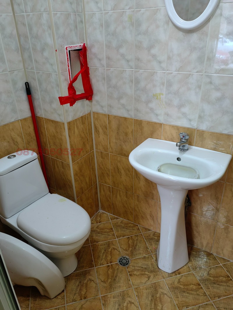 Дава под наем МАГАЗИН, гр. Благоевград, Широк център, снимка 9 - Магазини - 52781380