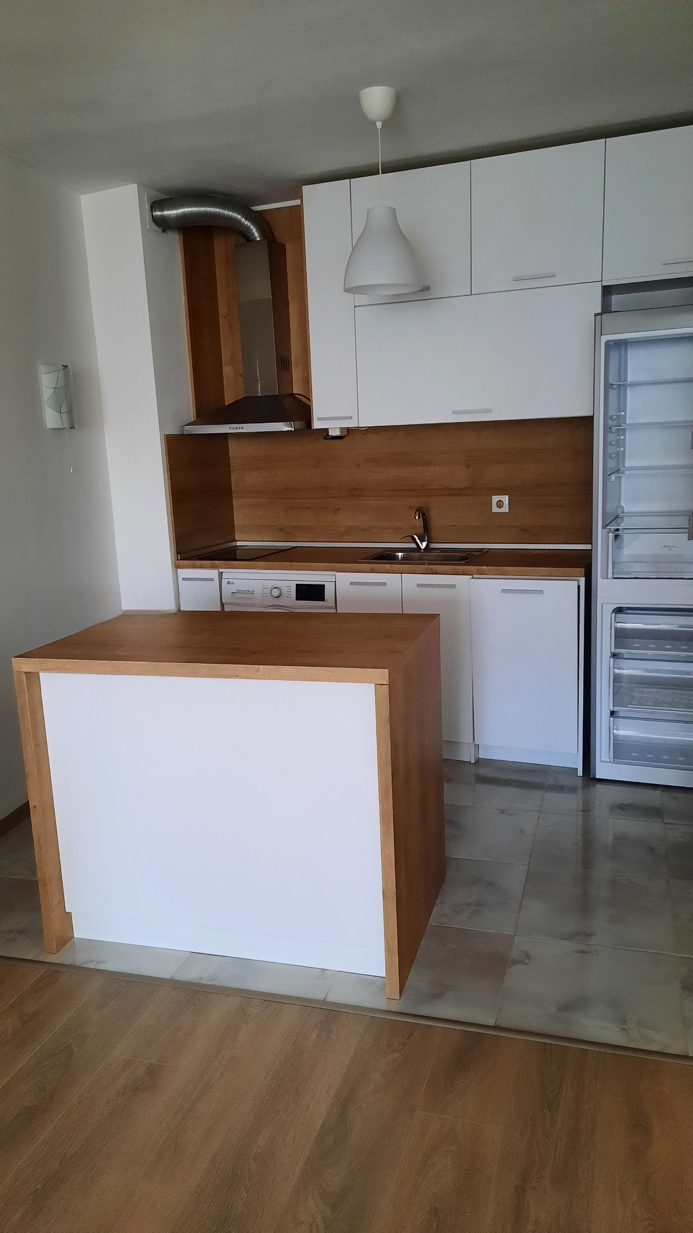 Дава под наем 2-СТАЕН, гр. София, Левски В, снимка 11 - Апартаменти - 55174906