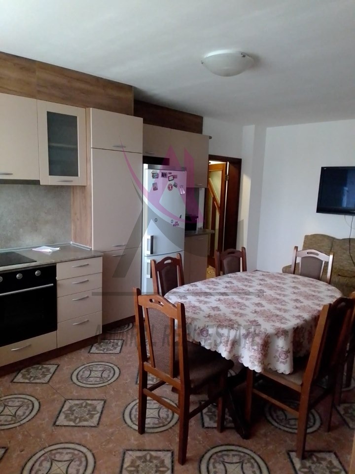 Vuokrattavana  3 makuuhuonetta Varna , Tsentar , 90 neliömetriä | 75463282 - kuva [2]
