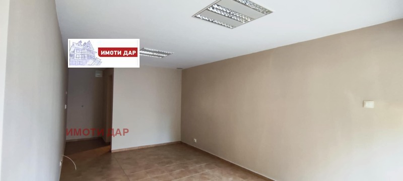 Kiralık  Mağaza Varna , Kolhozen pazar , 20 metrekare | 50003163 - görüntü [3]
