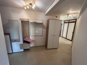 2 bedroom Vazrazhdane, Burgas 8