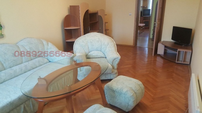 Дава под наем  Многостаен град Велико Търново , Център , 115 кв.м | 74166209 - изображение [9]