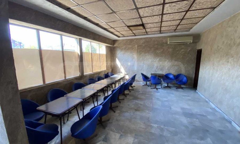En renta  Bar; Cafetería Vidin , Kumbair , 100 metros cuadrados | 78085661 - imagen [6]