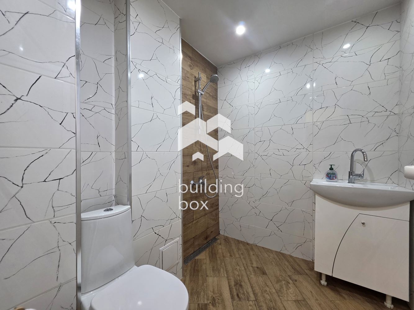 Дава под наем 3-СТАЕН, гр. София, Слатина, снимка 10 - Апартаменти - 54222666