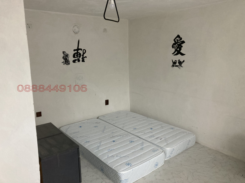 Дава под наем КЪЩА, с. Ушинци, област Разград, снимка 12 - Къщи - 52855282