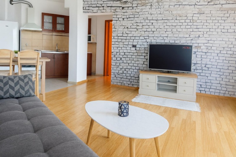 Дава под наем 3-СТАЕН, гр. Пловдив, Тракия, снимка 2 - Апартаменти - 52647110