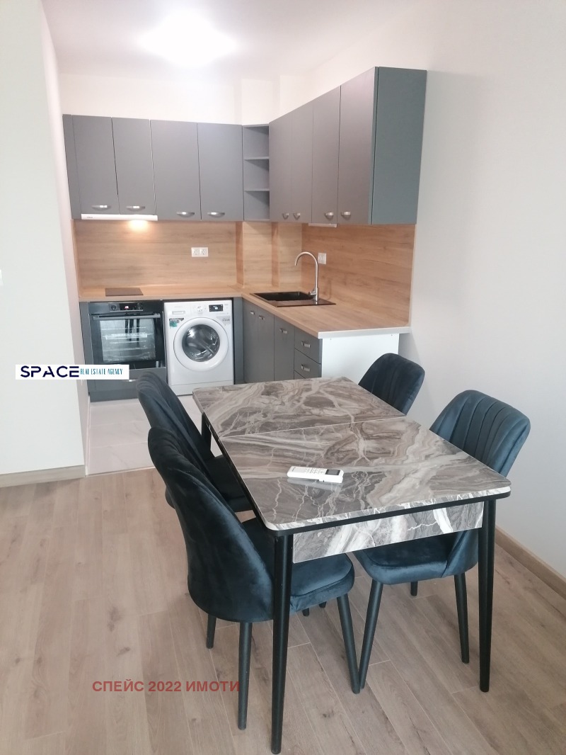 A louer  1 chambre Plovdiv , Tsentar , 68 m² | 92499361 - image [2]