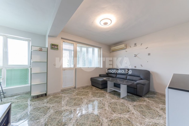 K pronájmu  1 ložnice Varna , Levski 1 , 70 m2 | 65197861