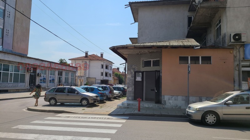 Дава под наем МАГАЗИН, гр. Бяла Слатина, област Враца, снимка 7 - Магазини - 52783251