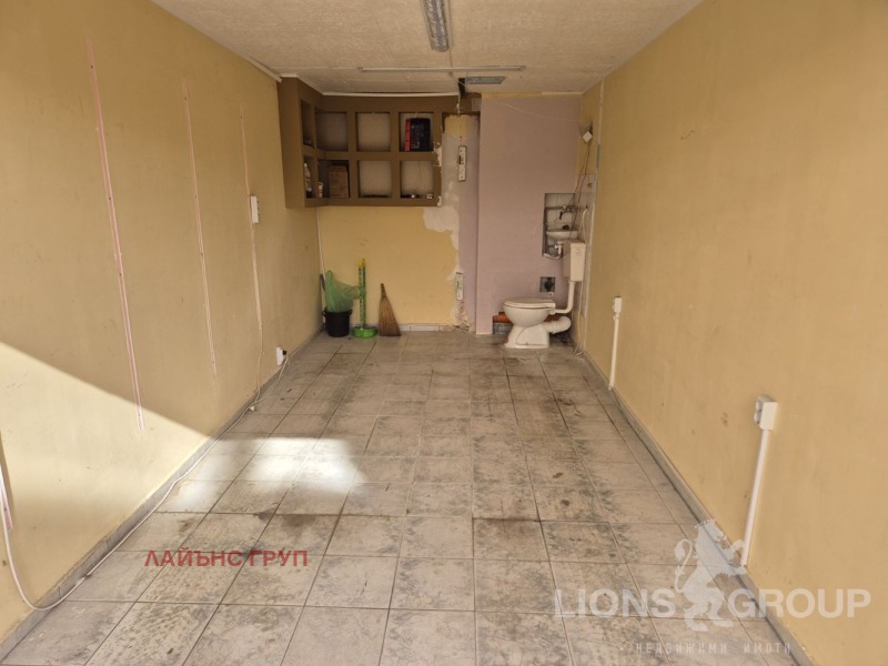 Дава под наем ГАРАЖ, ПАРКОМЯСТО, гр. Варна, Лятно кино Тракия