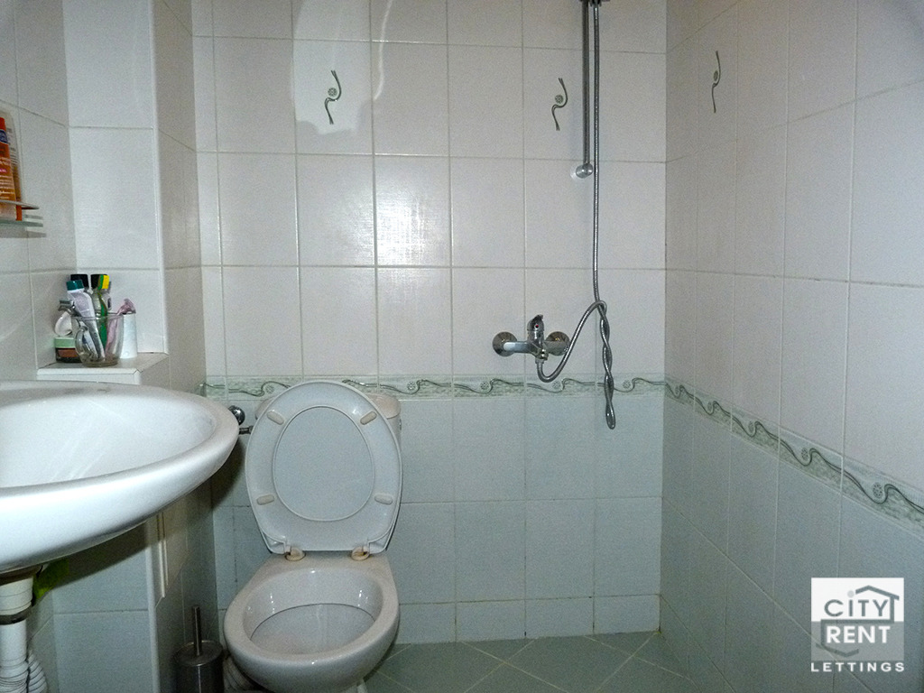 Дава под наем 2-СТАЕН, гр. Велико Търново, Център, снимка 6 - Апартаменти - 53813292