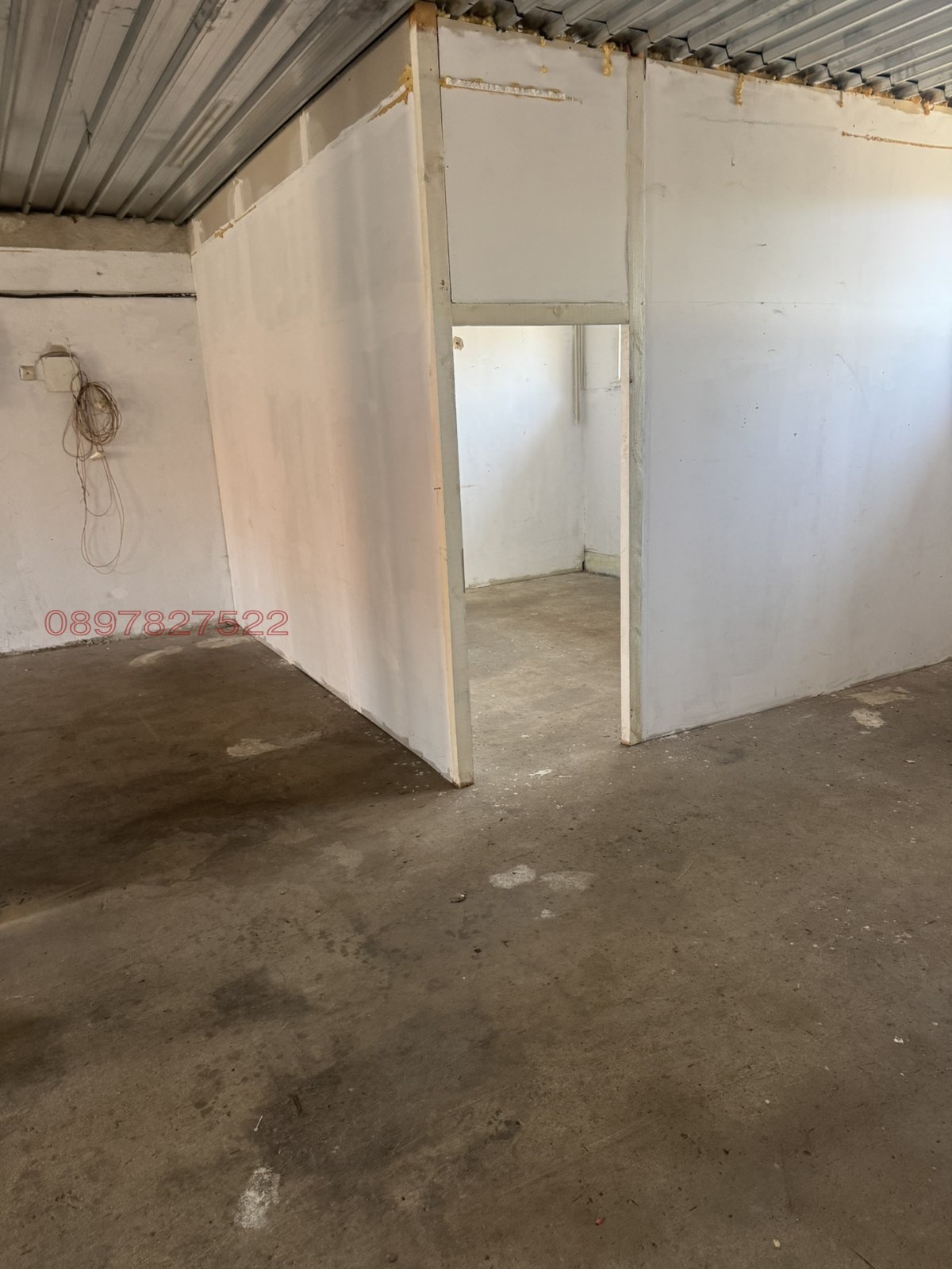 Дава под наем СКЛАД, гр. Перник, Църква