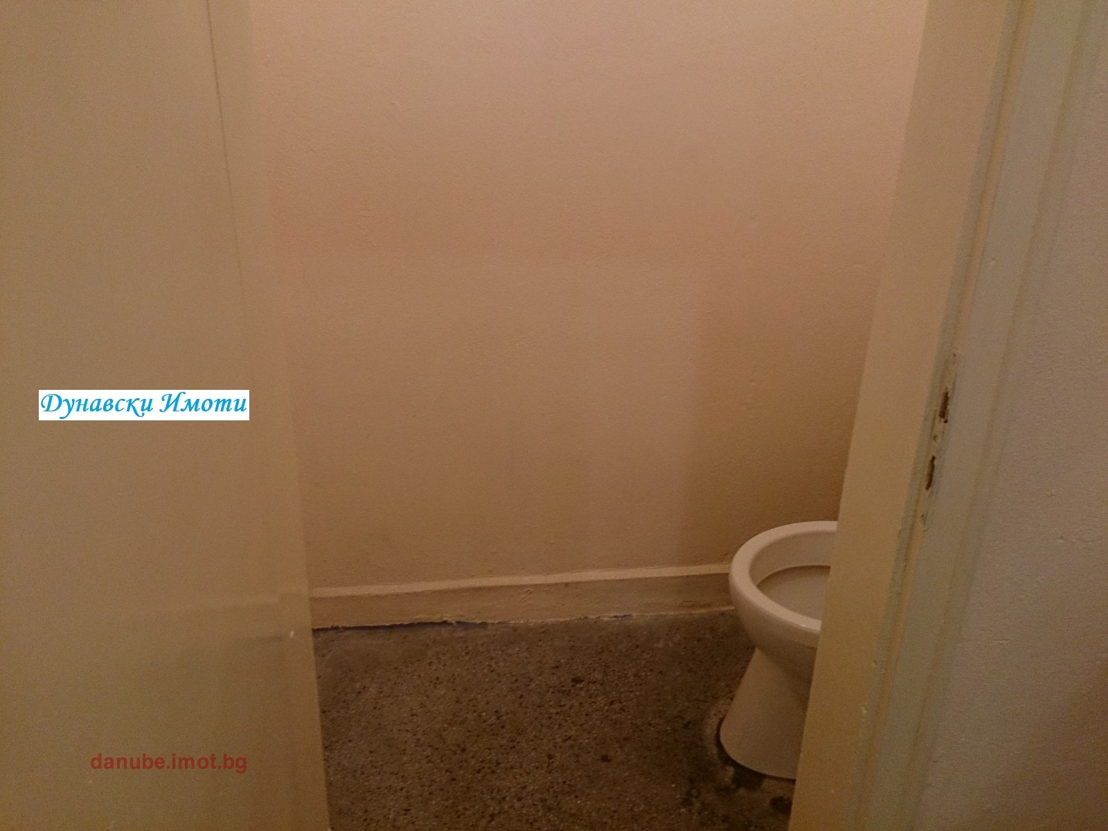 Дава под наем МАГАЗИН, гр. Русе, Център, снимка 6 - Магазини - 53862624