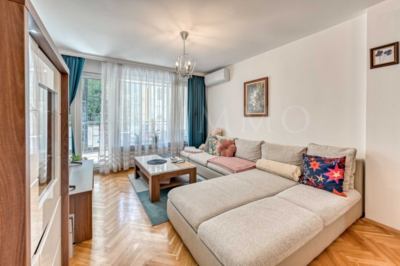 Da affittare  3 camere da letto Sofia , Tsentar , 114 mq | 52161692 - Immagine [2]