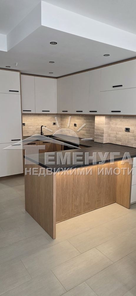 Дава под наем КЪЩА, гр. София, Бъкстон, снимка 2 - Къщи - 55434349