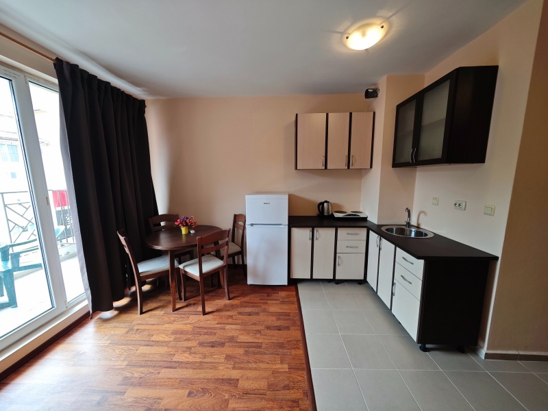 Издаје се  1 спаваћа соба регион Бургас , к.к. Сланчев брјаг , 51 м2 | 10003701 - слика [5]