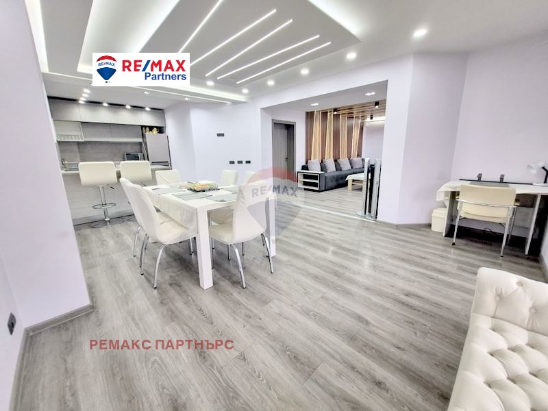 Дава под наем  3-стаен град Варна , Бриз , 160 кв.м | 61975398 - изображение [6]