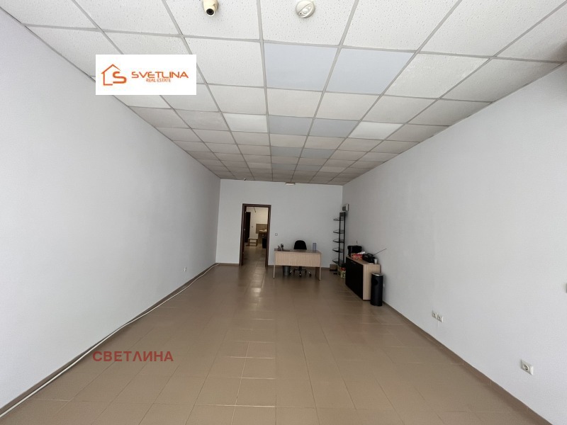 Para alugar  Escritório Sofia , Lozenec , 88 m² | 33243669