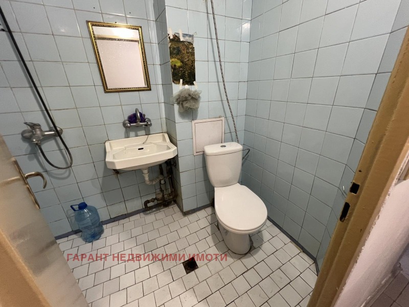 Til leie  1 soverom Gabrovo , Mladost , 58 kvm | 77830931 - bilde [4]