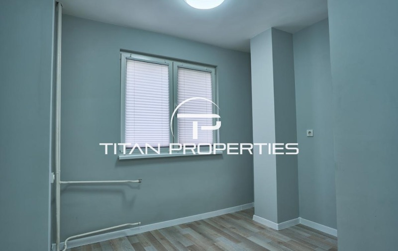 De inchiriat  3 dormitoare Plovdiv , Țentâr , 102 mp | 79747054 - imagine [13]
