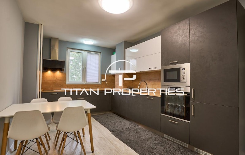 De inchiriat  3 dormitoare Plovdiv , Țentâr , 102 mp | 79747054 - imagine [3]